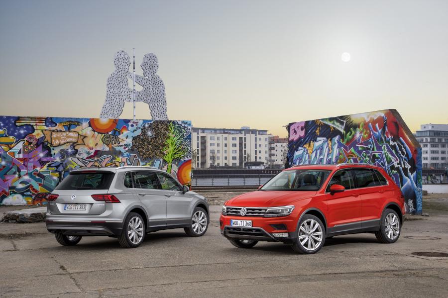  Volkswagen Tiguan 2016 года  (фото 23 из 37)
